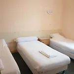 Saint Avit Hotel *